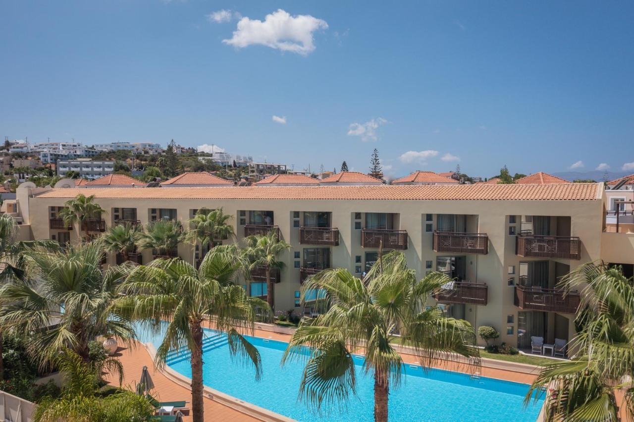 מלון Agia Marina Giannoulis - Santa Marina Plaza (Adults Only) מראה חיצוני תמונה