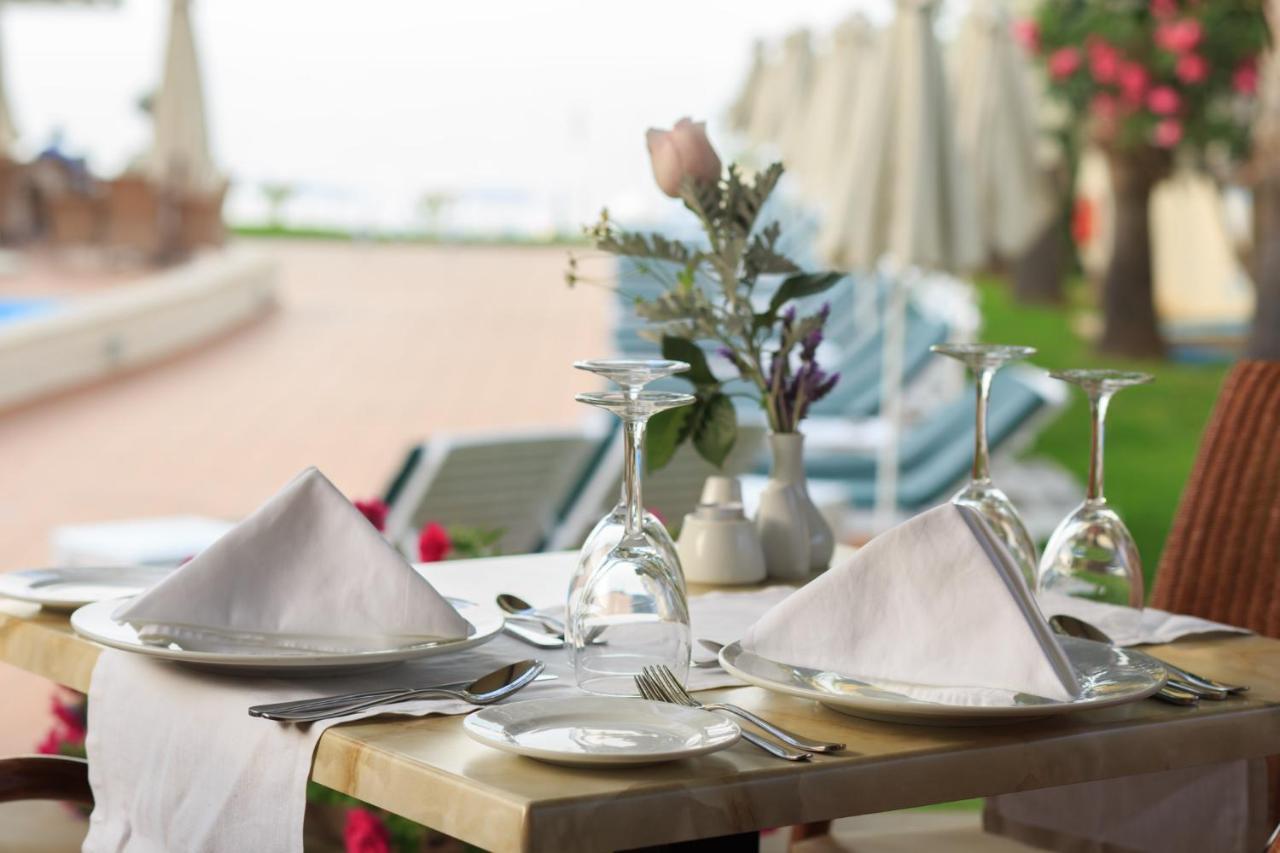 מלון Agia Marina Giannoulis - Santa Marina Plaza (Adults Only) מראה חיצוני תמונה